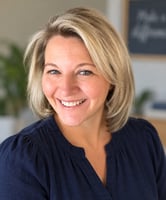 Angela-Peterson(headshot)