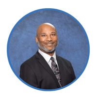 Larryl Curtis headshot